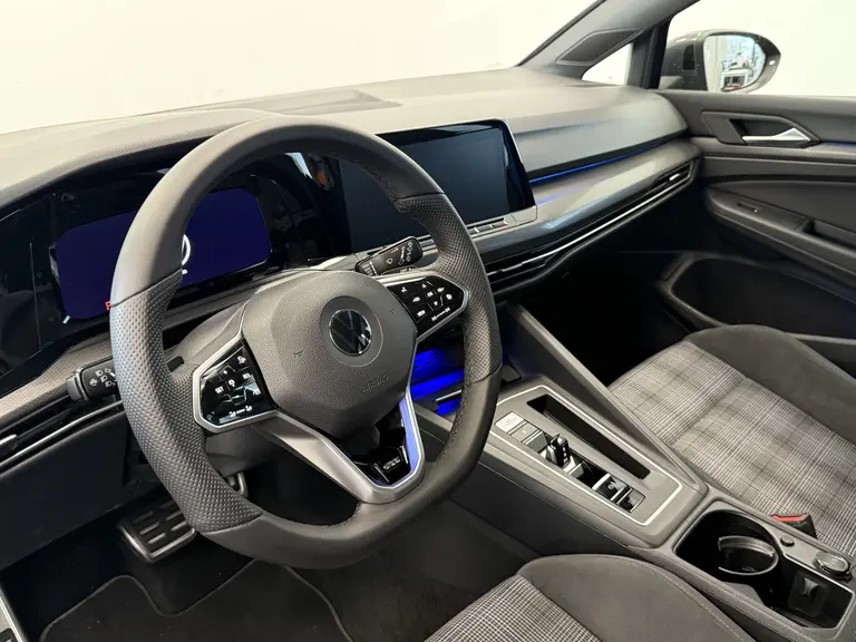Volkswagen Golf 1.4 eHybrid GTE ACC PDC IQ-Lights afbeelding 9