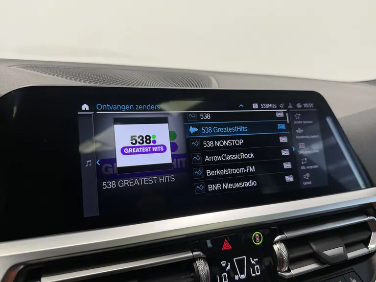 BMW 3-serie 330e eDrive Edition ACC Head-Up Harman Kardon Schuif/Kanteldak afbeelding 28