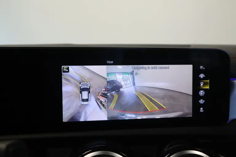 Mercedes-Benz CLA-Klasse 220 d AMG Line Panoramadak Burmester Multibeam-led afbeelding 20