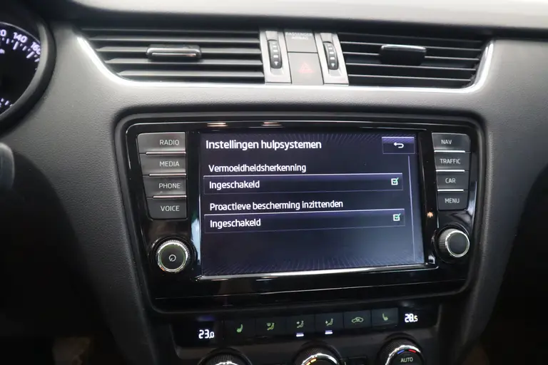 Skoda Octavia Combi 1.6 TDI Greentech Style Businessline PDC Cruise Control Afn. trekhaak afbeelding 12