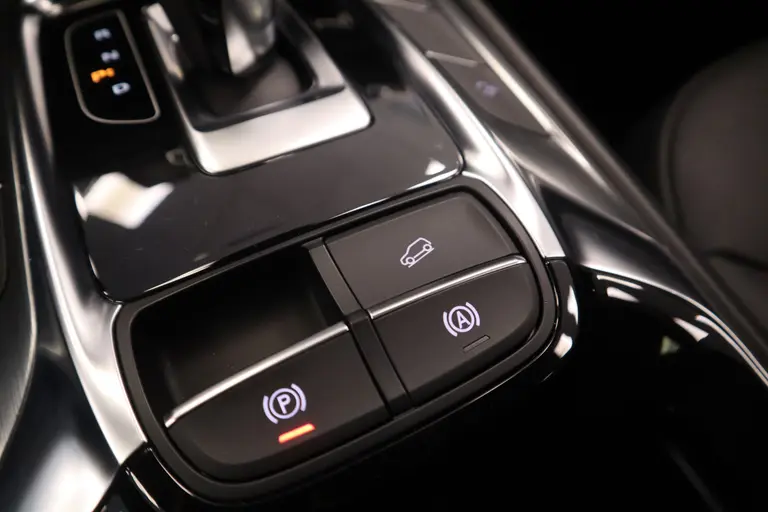 MG EHS 1.5 TGDI Luxury Panoramadak PDC afbeelding 17