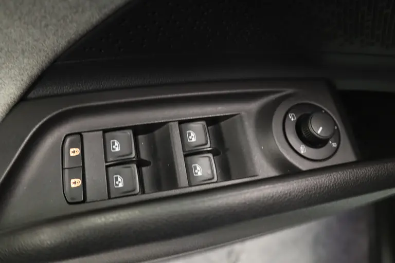 Skoda Enyaq iV 80 First Edition High Panoramadak HUD VCP Navi Clima Cruise Camera 21"LM 24 maanden garantie mogelijk (*vraag naar de voorwaarden) afbeelding 19