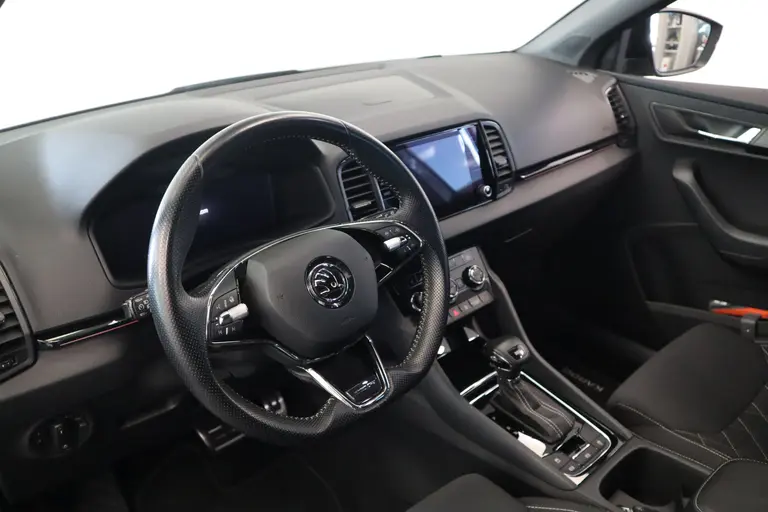 Skoda Karoq 1.5 TSI ACT Sportline Business CruiseControl Trekhaak Full-led 24 maanden garantie mogelijk (*vraag naar de voorwaarden) afbeelding 11