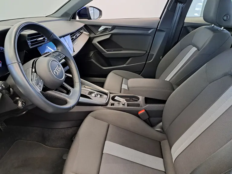 Audi A3 Limousine 30 TFSI Pro Line Navigatie Carplay Clima Cruise VCP 17"LM 24 maanden garantie mogelijk (*vraag naar de voorwaarden) afbeelding 9