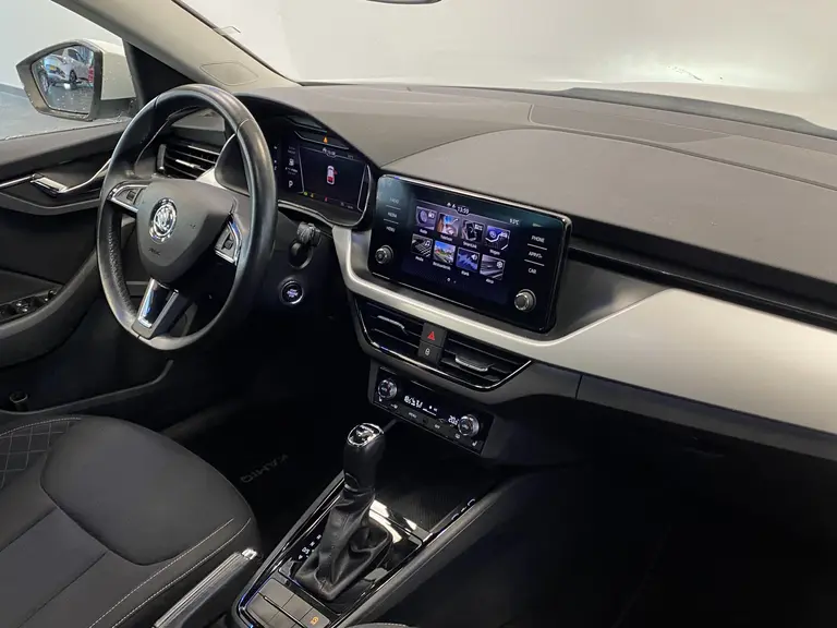 Skoda Kamiq 1.5 TSI ACT Business Edition Carplay PDC Trekhaak Automaat 150PK! 2 Jaar garantie mogelijk* ( vraag naar de voorwaarde) afbeelding 7