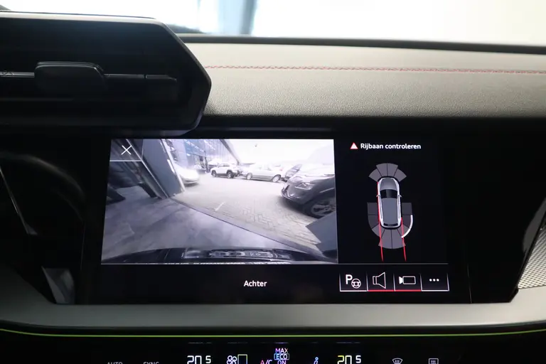 Audi A3 Sportback 35 TFSI S edition 150pk Navigatie 17LMV  volleder interieur Cruise Control parking ass. afbeelding 16