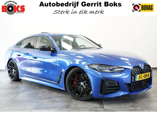 BMW 4 Serie Gran Coupé M440i xDrive High Executive ACC Opendak Wide Screen Head-up H&K Trekhaak Carbon Laser Light Portimao Blue!