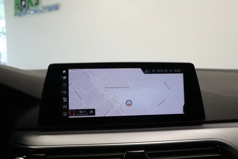 BMW 5 Serie 520i Corporate Lease High Executive Connect drive Navigatie PDC Cruise Control 18LMV Vol Leder afbeelding 18