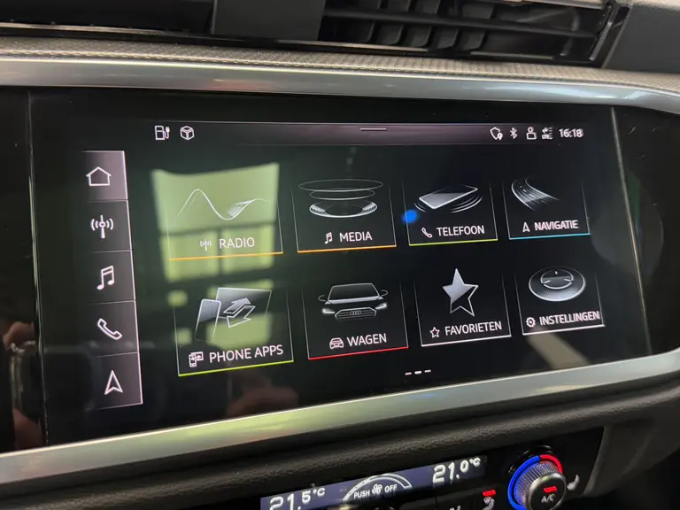 Audi Q3 45 TFSI e S edition Panorama 20LMV Climate Control Navigatie afbeelding 21