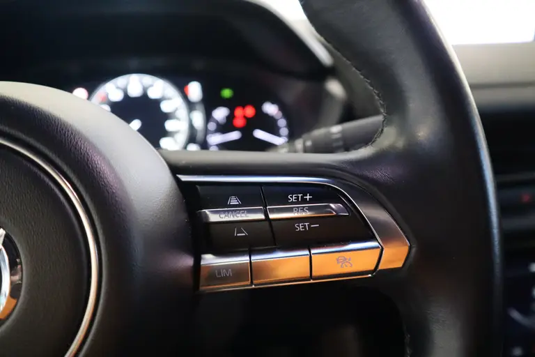 Mazda MX-30 e-SkyActiv 145 First Edition 36 kWh Navigatie Halfleder interieur 18 lmv lane ass. 24 maanden garantie mogelijk (*vraag naar de voorwaarden) afbeelding 12