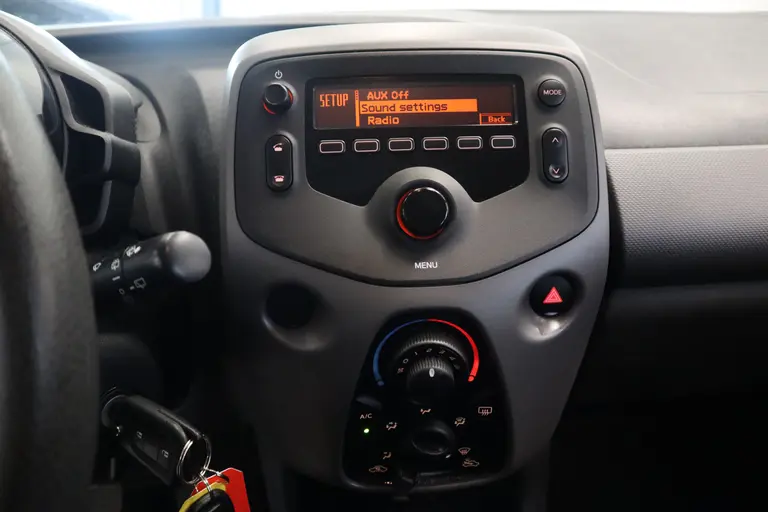 Peugeot 108 1.0 e-VTi Active 5-Drs. Airco afbeelding 8