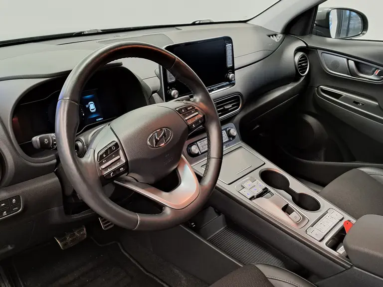 Hyundai KONA EV Comfort 64 kWh Navigatie Led Camera Cruise LM 204PK 24 maanden garantie mogelijk (*vraag naar de voorwaarden) afbeelding 9