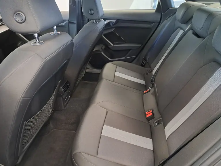 Audi A3 Limousine 30 TFSI Pro Line Navigatie Carplay Clima Cruise VCP 17"LM afbeelding 22