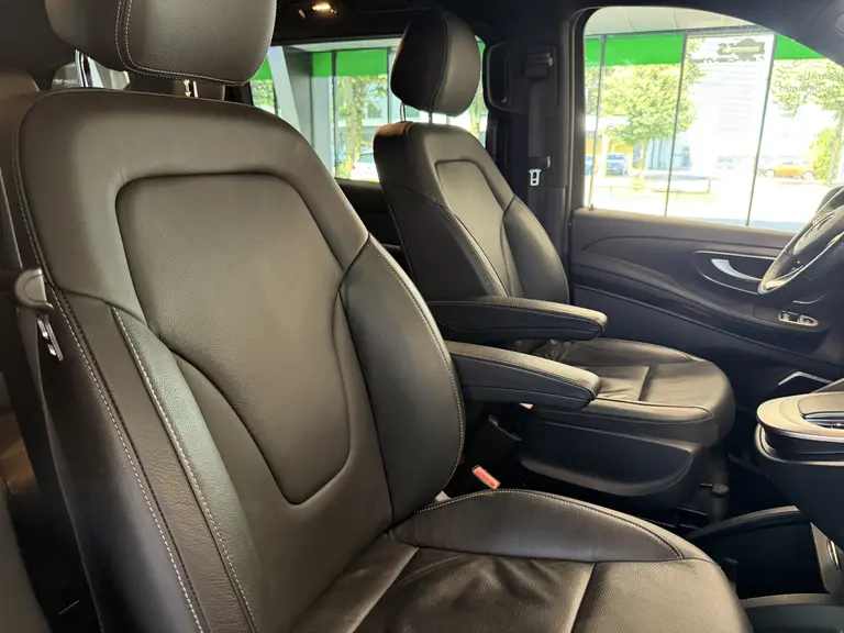 Mercedes-Benz EQV 300 L2 Business Solution Limited 90 kWh Cruise/Climate Camera Burmester Audio afbeelding 10