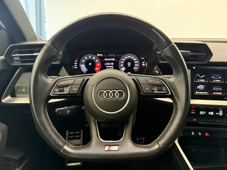 Audi A3 Limousine 30 TFSI S edition 2x S-Line Full-led Navigatie afbeelding 11