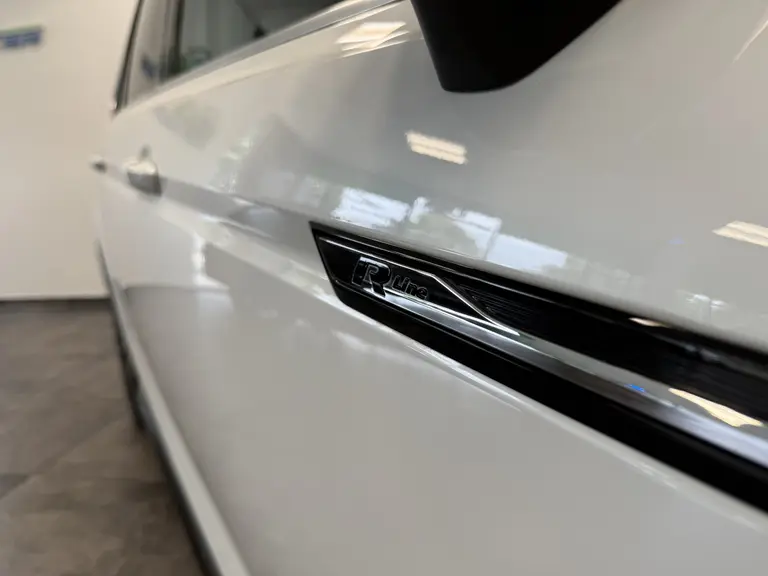 Volkswagen Touran 1.4 TSI Highline Business R 7p ACC Climate Panoramadak PDC Automaat NAP afbeelding 8