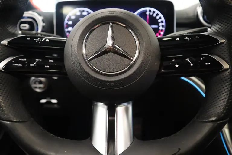 Mercedes-Benz C-Klasse Estate 300 e AMG Line Panorama Memorie Stoelen Sfeerverlichting Head up 24 maanden garantie mogelijk (*vraag naar de voorwaarden) afbeelding 12