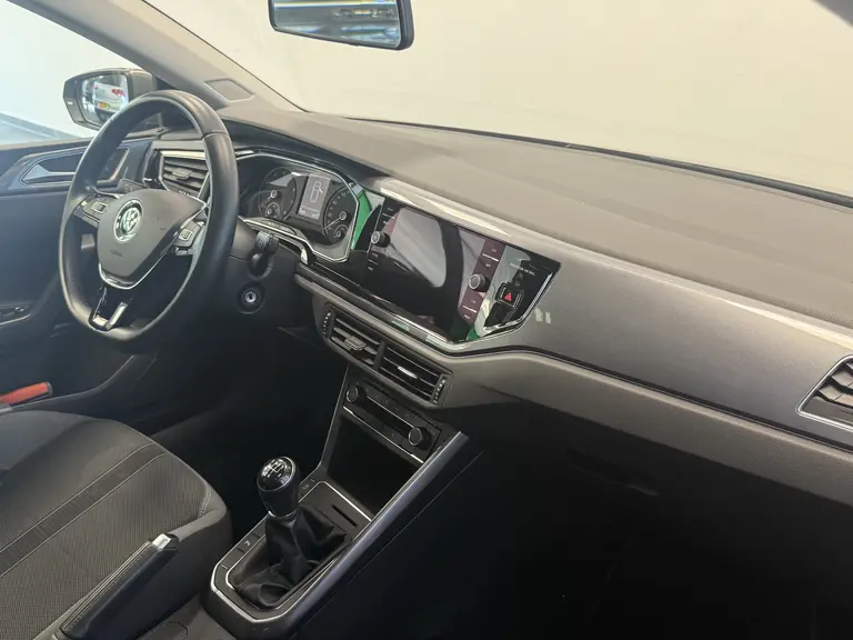 Volkswagen Polo 1.0 TSI Highline Business R-line Panoramadak Navigatie Full-led 24 maanden garantie mogelijk (*vraag naar de voorwaarden) afbeelding 9