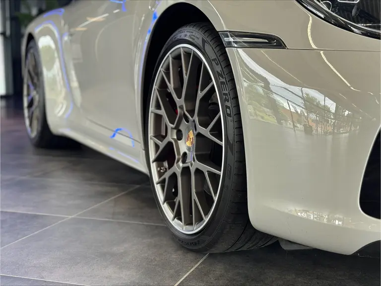 Porsche 911 3.0 Carrera 4S Sport chrono Bose Dealer onderhouden Kreide Grau Panoramadak ACC 450PK! afbeelding 7