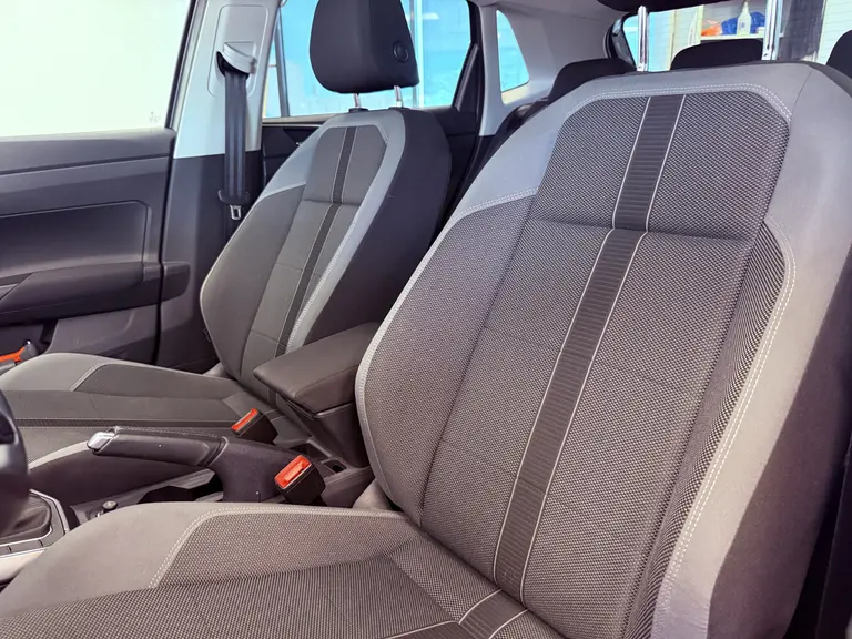 Volkswagen Polo 1.0 TSI Highline Business R-line Panoramadak Navigatie Full-led 24 maanden garantie mogelijk (*vraag naar de voorwaarden) afbeelding 14