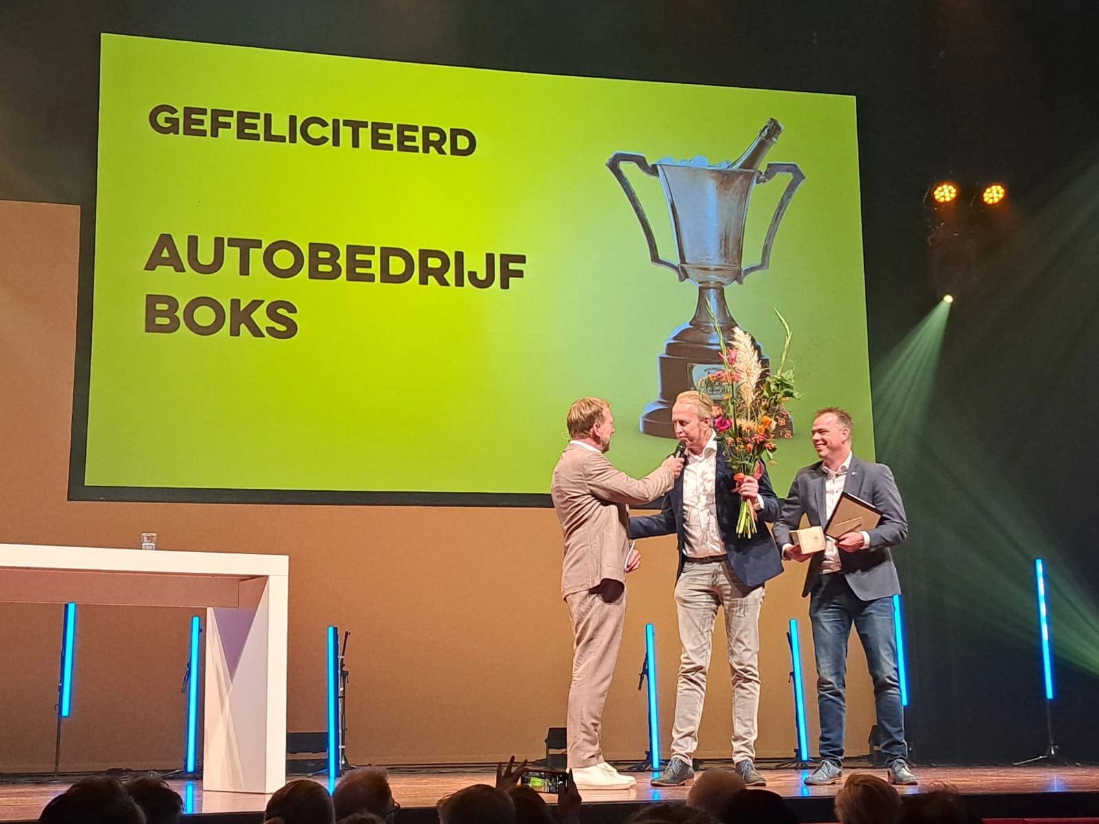 apeldoorn-business-award-2022-autobedrijf-boks.jpeg